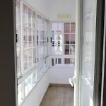 Renovated Centrally Located Wifi Lägenhet